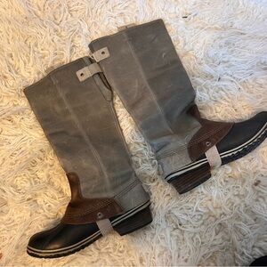 Sorel slimpack tall riding boots, leather upper, waterproof lower. size 8.5
